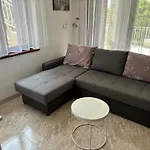 Jasna B Apartman Omisalj