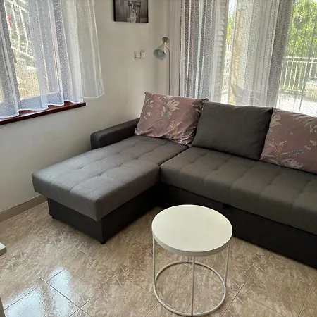 Jasna B Apartment Omišalj