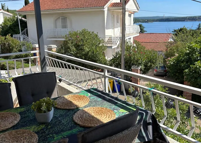 Jasna B Apartament Omišalj