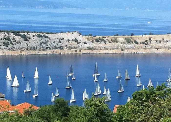 Jasna B Omišalj